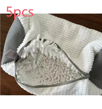 Durable shoe washing bag made of high-quality chenille fabric for effortless machine cleaning of sneakers, tennis shoes, and other washable footwear