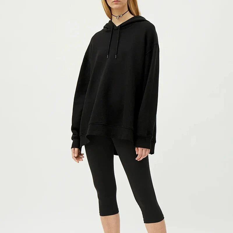 Oversized 100% cotton hoodie with asymmetrical design in black colour