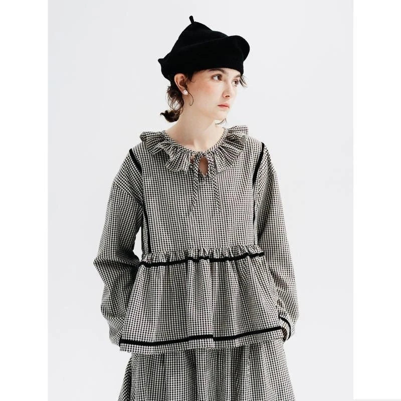 Elegant checkered long-sleeve shirt with doll collar for women, perfect for autumn and winter wear