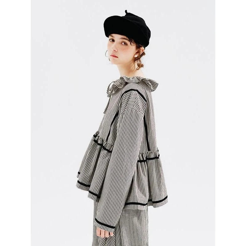 Elegant checkered long-sleeve shirt with doll collar for women, perfect for autumn and winter wear