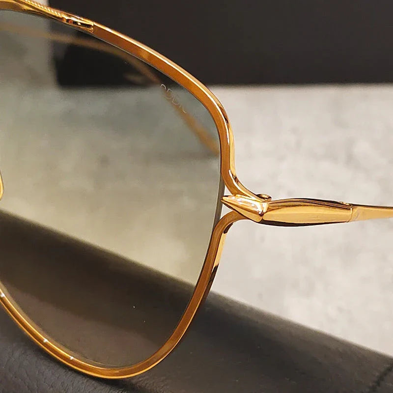 Premium pure titanium frame classic vintage pilot sunglasses with UV400 protection and gold finish