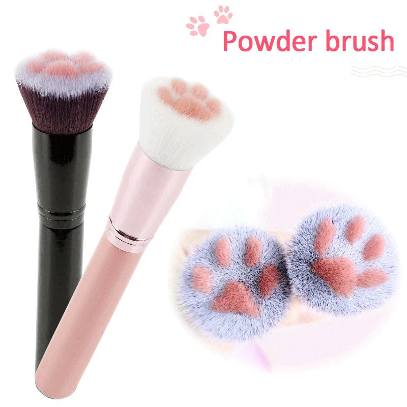 Charming cat paw makeup brushes in black with soft wool fibre bristles and a sturdy aluminium alloy handle
