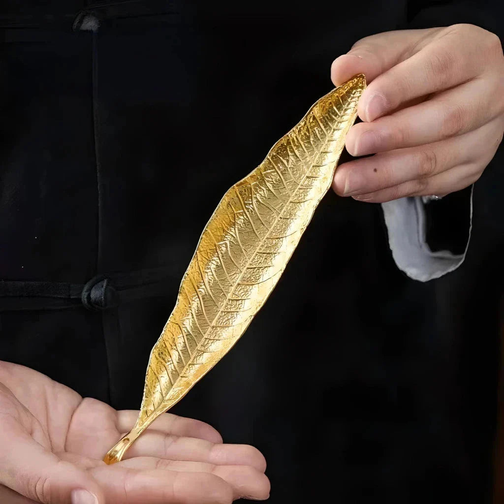 Elegant copper alloy incense holder with Bodhi leaf design for relaxation and meditation
