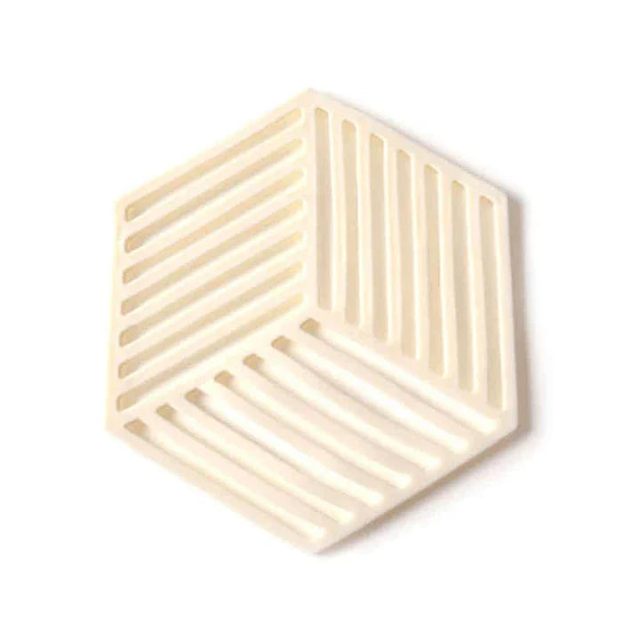 Premium geometric design cup coasters made of high-quality rubber to protect surfaces and add style to your home or office