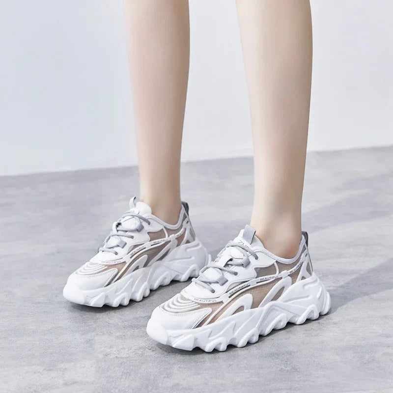 Comfortable white platform shoes with thick soles and a trendy 'daddy shoe' design