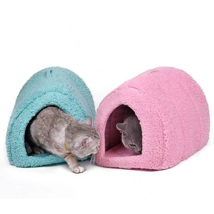 Cosy arch-shaped cotton cat bed with breathable design for comfortable pet retreat