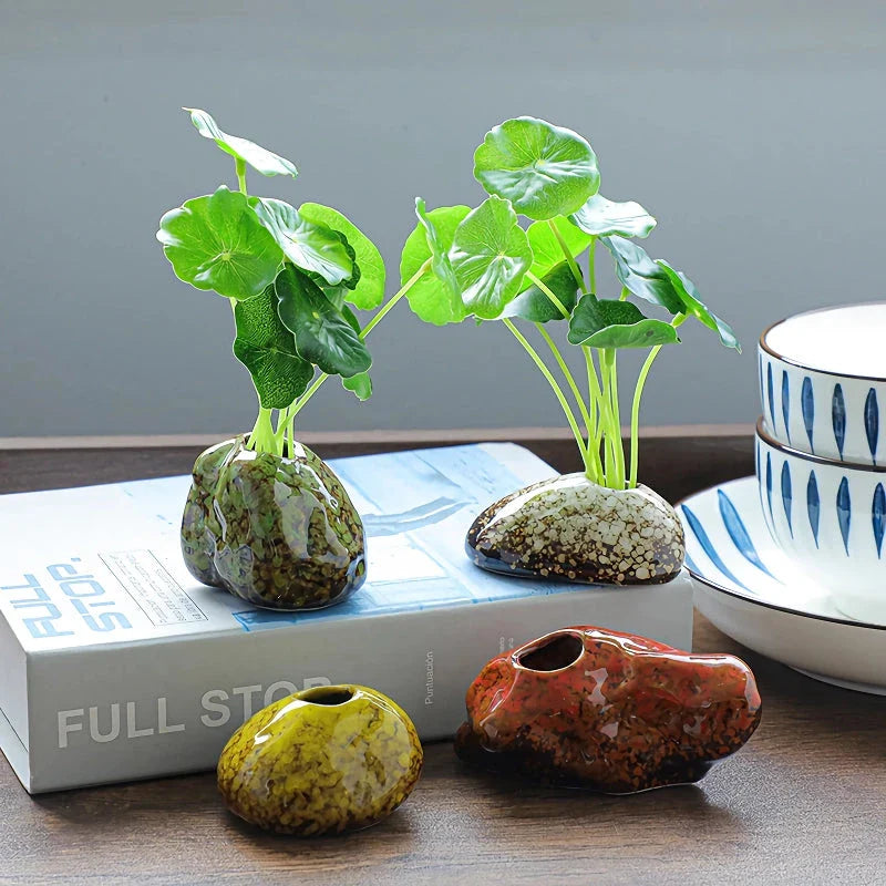 Elegant Mini Ceramic Porcelain Vase for Decorative Hydroponic Plants like Copper Money Grass