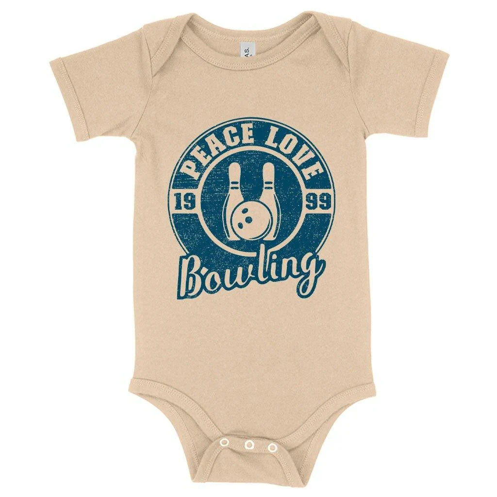 Chic baby onesie with peace and love bowling design, made of soft and flexible Airlume cotton
