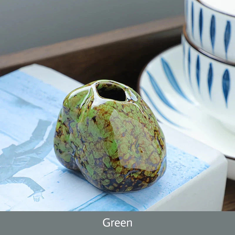 Elegant Mini Ceramic Porcelain Vase for Decorative Hydroponic Plants like Copper Money Grass