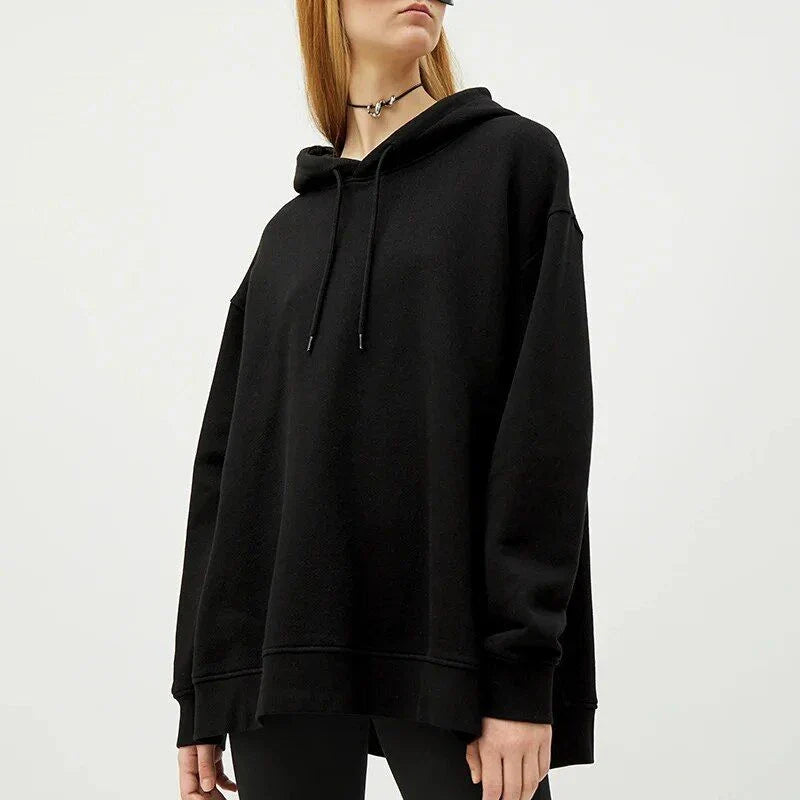 Oversized 100% cotton hoodie with asymmetrical design in black colour