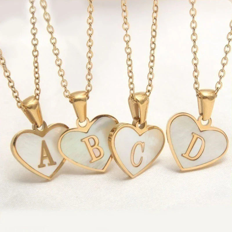 Personalized heart-shaped white shell necklace with adjustable clavicle chain, a stylish and versatile jewelry piece for women