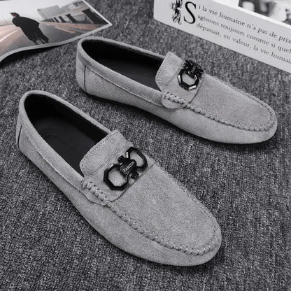 Men's black and grey suede leather casual shoes with rubber sole for summer.