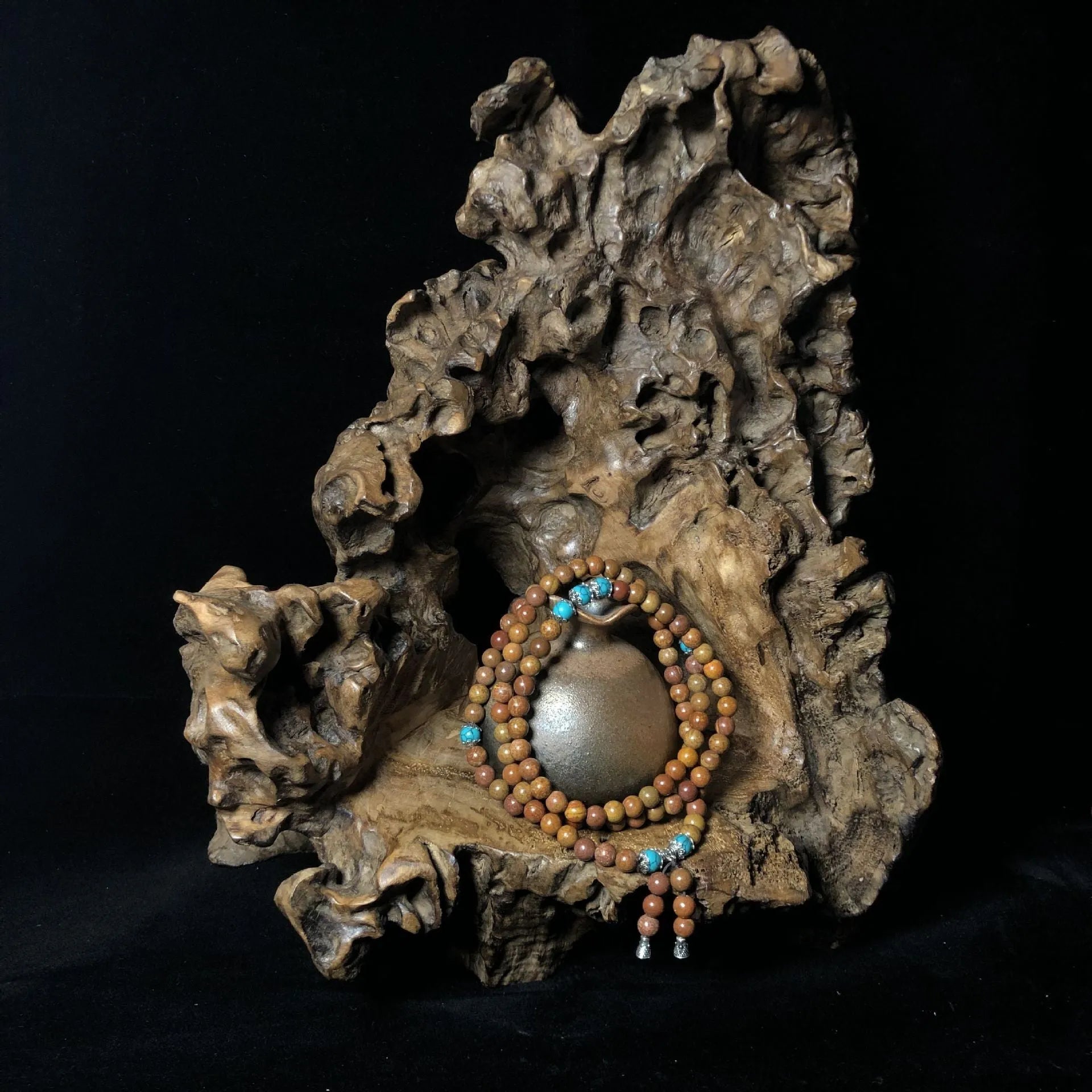 Handmade geometric stone bead bracelet with 108 Lvzhu hand-polished beads