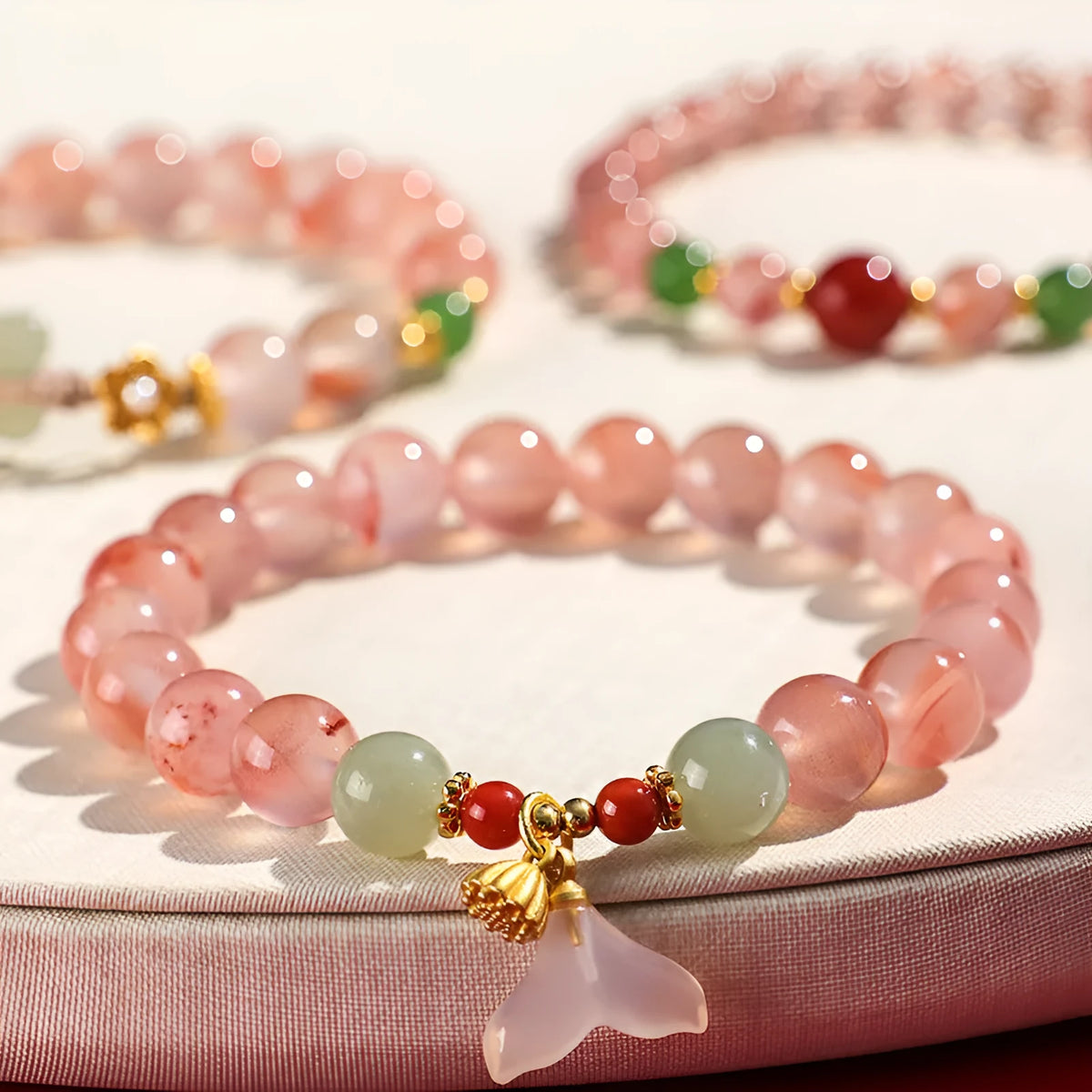 Women's ice floating south red white agate fishtail bracelet with handcrafted details