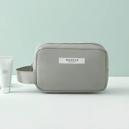 23x16.5x8cm travel cosmetic organiser bag with sponge construction and multiple compartments