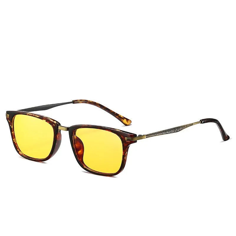 Full frame anti-blue light myopia glasses for men, square TR90 and metal frame with PC lens, retro literary style