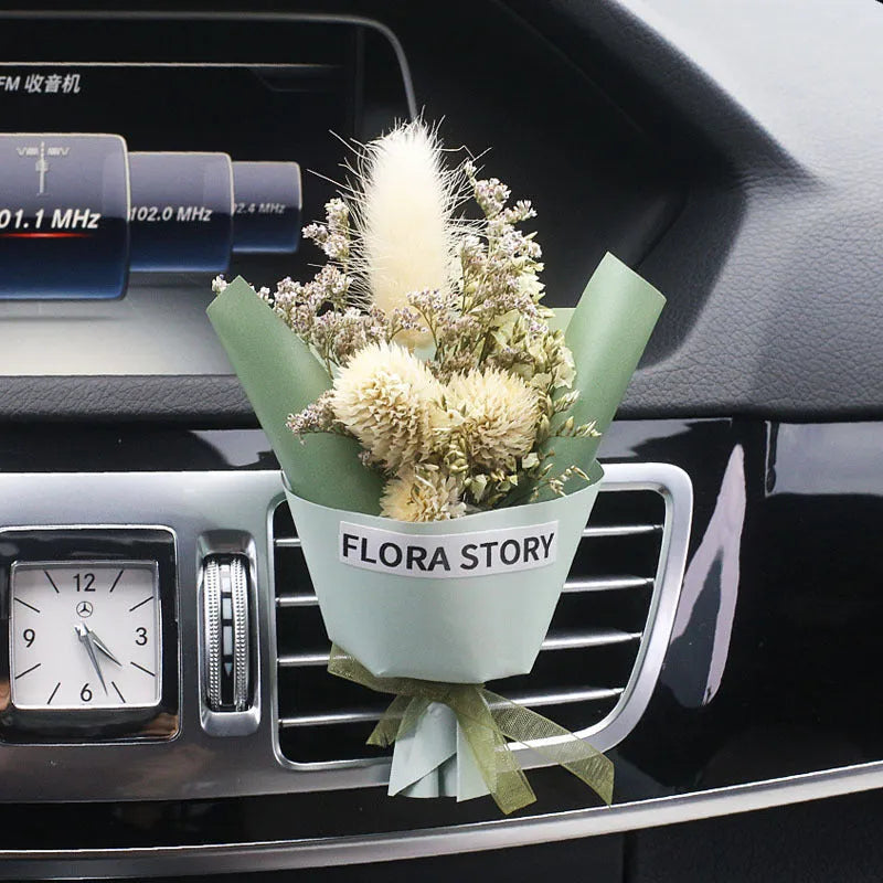 Dried flower car air freshener set with colourful bouquet and fragrance strips for air conditioning vents