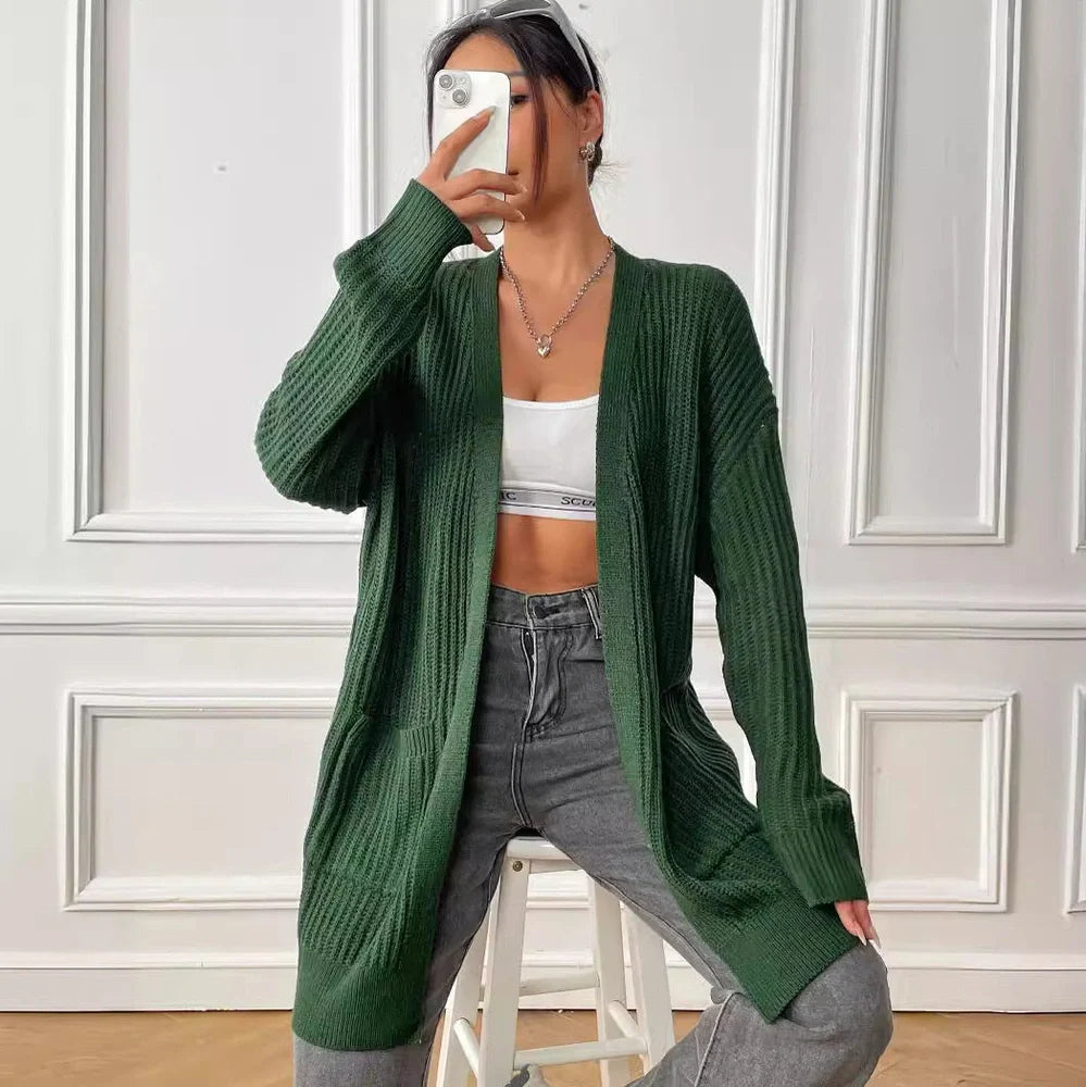 Women's dark green acrylic cardigan with two pockets and 65cm length
