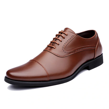 Men's black casual leather shoes with low-top design and visible sewing lines on PU leather upper