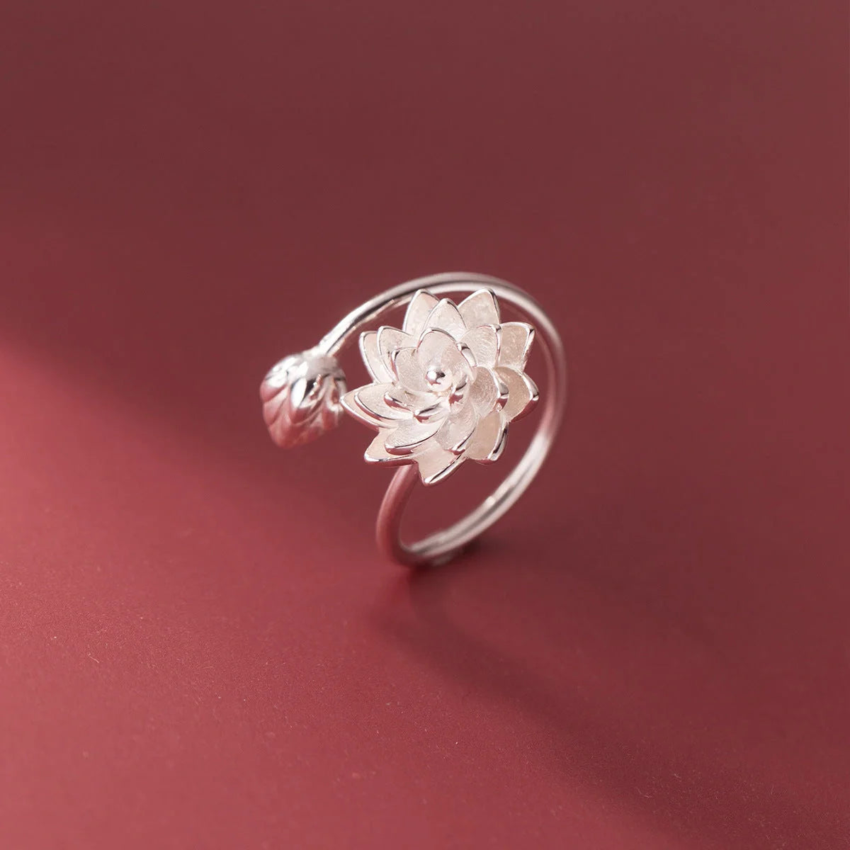 Adjustable silver lotus ring with Chinese elegance and electroplated finish