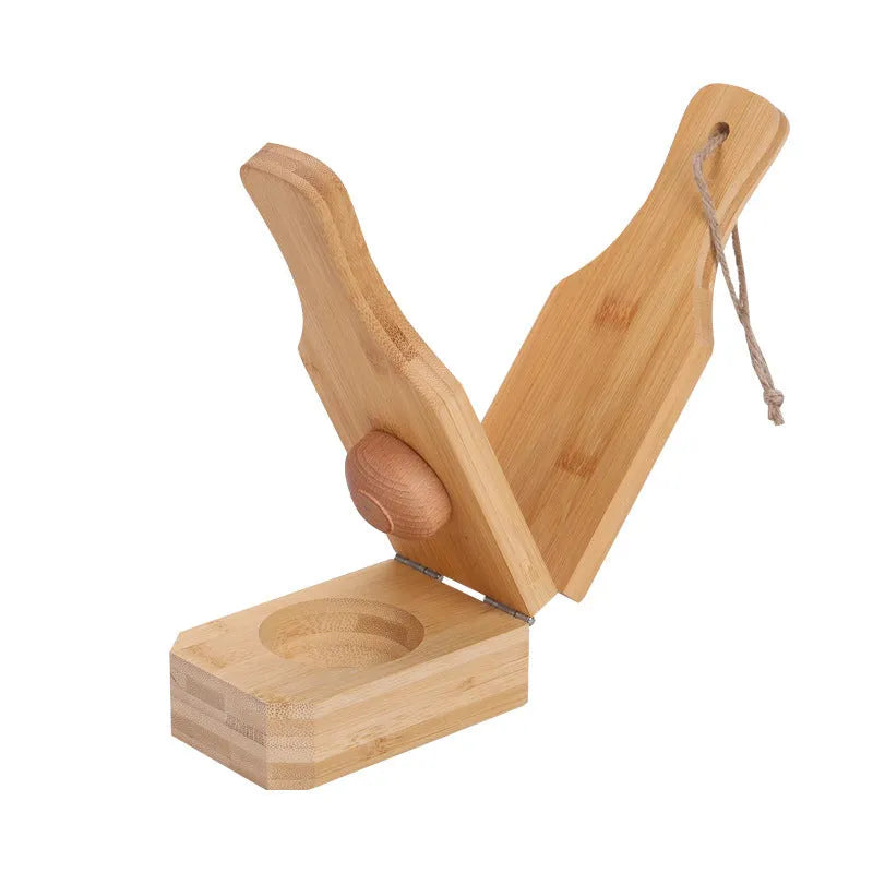 Wooden manual banana grinder kitchen gadget with crank mechanism