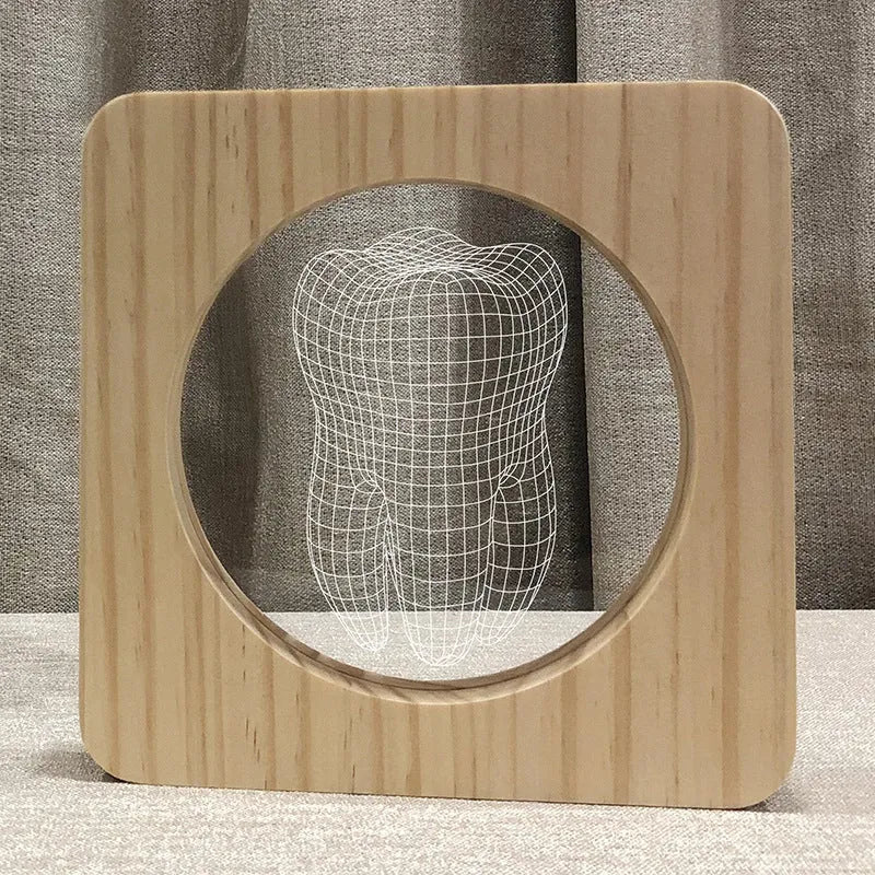 Small night lamp in wood colour made from acrylic and plastic with tooth shape design measuring 190x190x30mm powered by USB for bedside table and decor