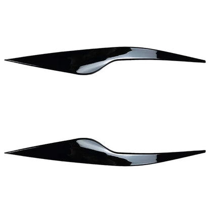 Ford Focus headlight eyebrow stickers in ABS plastic with carbon fibre pattern or piano black finish