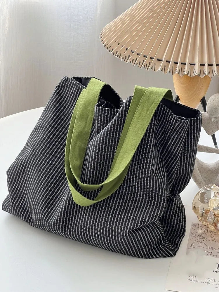 Canvas multi-layer tote shoulder bag in plaid design with 24cm shoulder strap