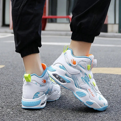 Cushion basketball running shoes with rotating button closure in black synthetic leather