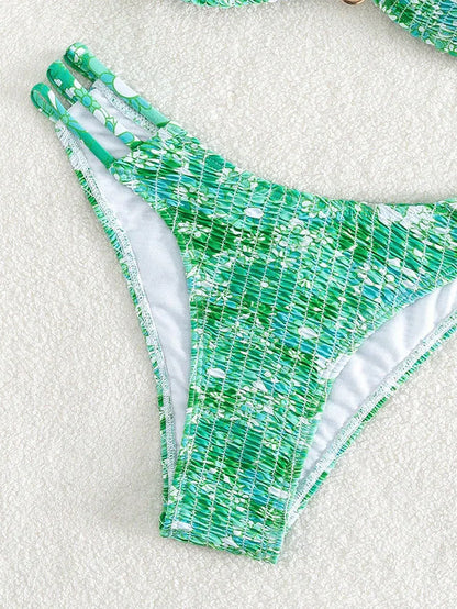 Women's floral high-waist bikini swimsuit in solid colour with matching bra and briefs