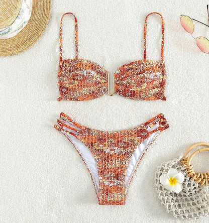 Women's floral high-waist bikini swimsuit in solid colour with matching bra and briefs