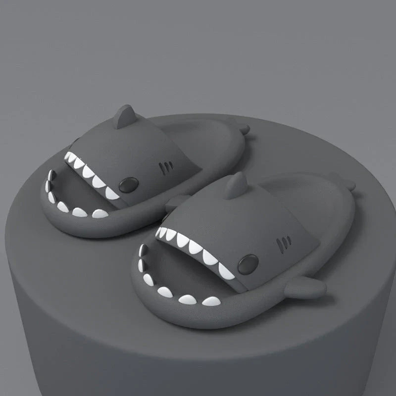 Cozy shark-themed slippers made of premium EVA material for indoor and outdoor wear