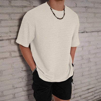Men's loose fit hollow out t-shirt in solid colour with round neck and short sleeves
