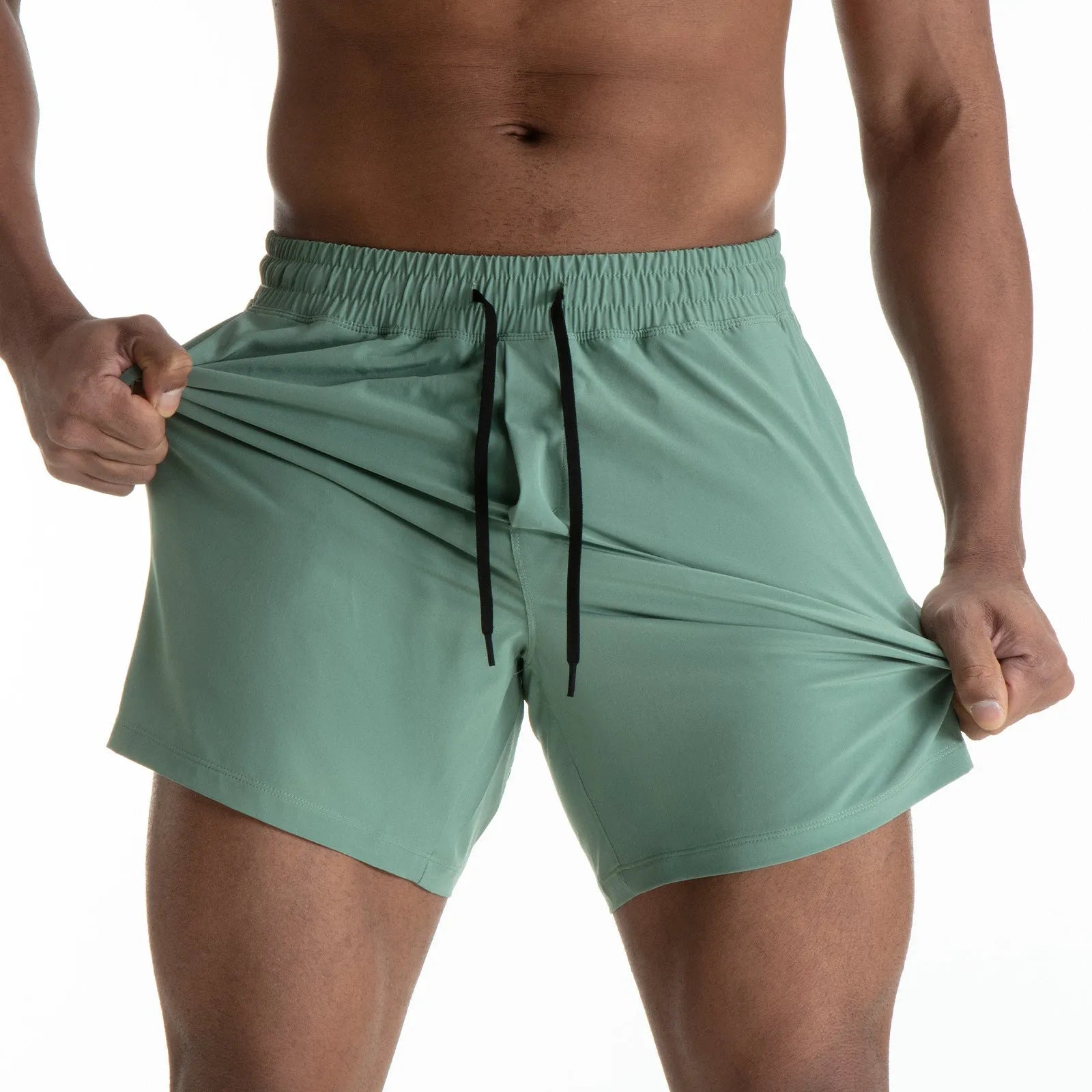 Men's polyester mesh stitching casual sports shorts in multiple colours for running and basketball
