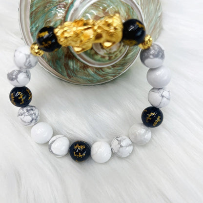 Vintage white turquoise and black agate bracelet with adjustable 15-17cm length