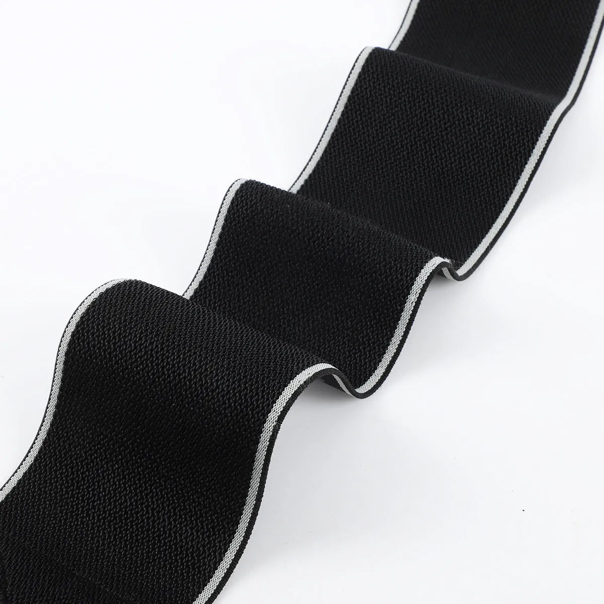 Elastic ankle support bandage for sports winding application in black, blue, or orange free size