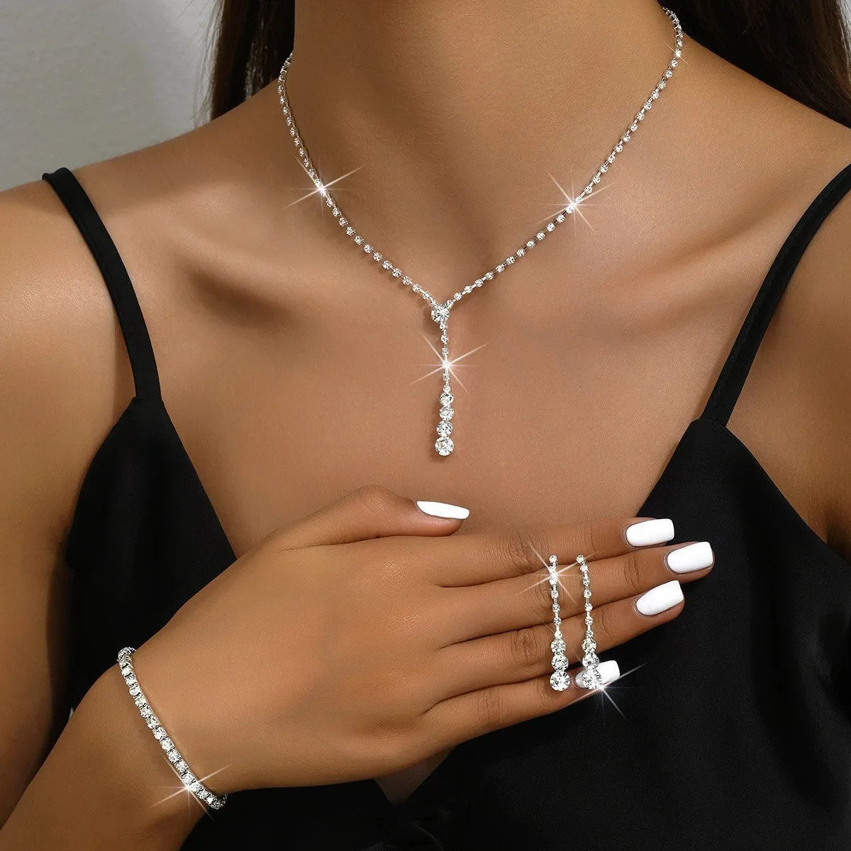 Rhinestone heart pendant jewellery set with necklace, bracelet and earrings in silver pink colour