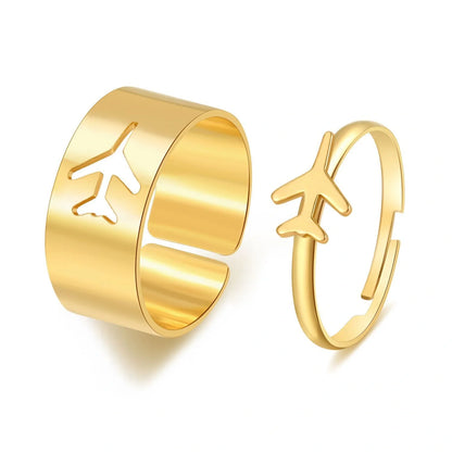 Stylish adjustable butterfly couple rings in punk design, perfect for symbolising love and individuality.