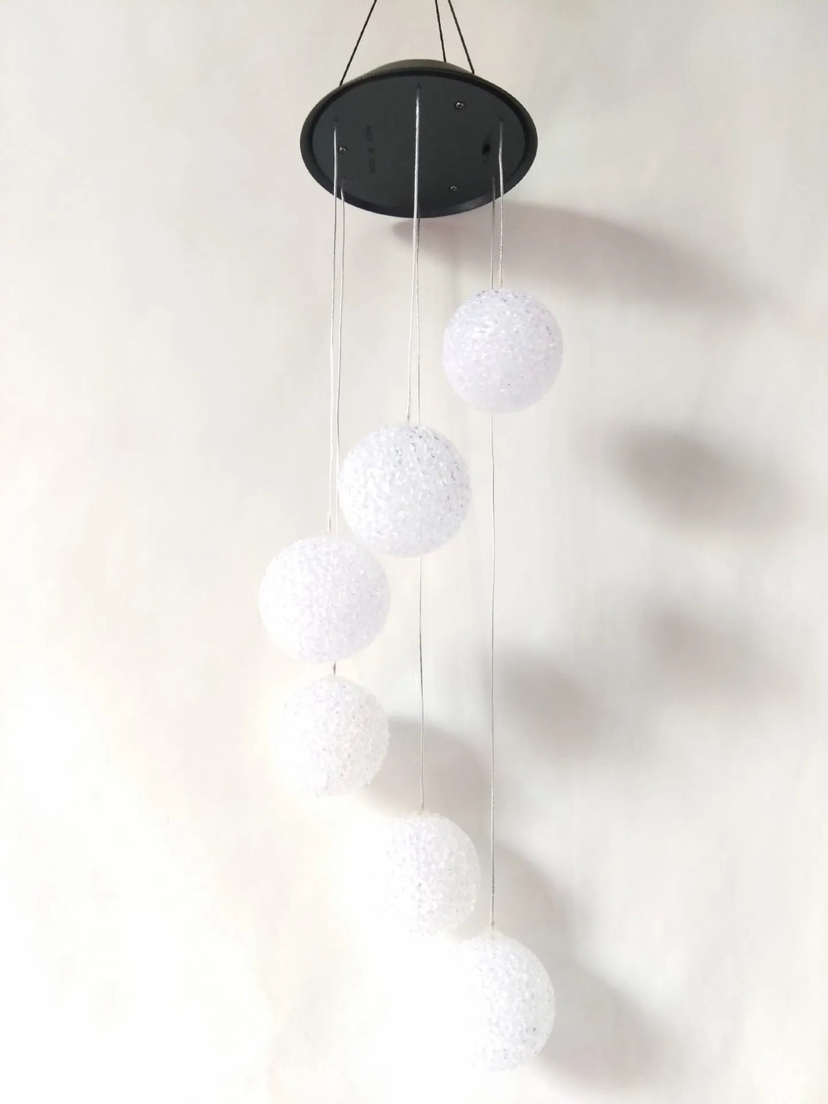 Solar wind chime with colour-changing LED, hummingbird and butterfly designs, waterproof outdoor hanging light for patio yard garden