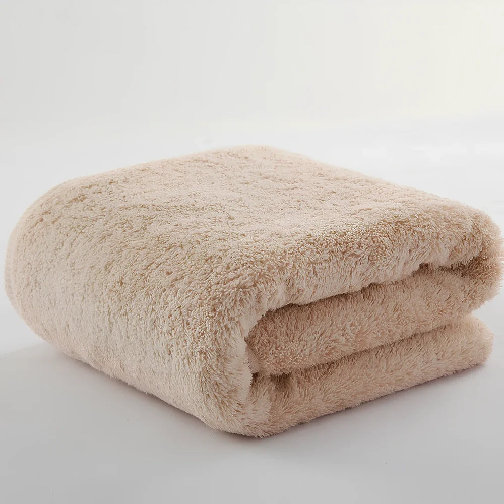 Thickened pure cotton bath towel in chocolate, 70x140cm, absorbent terry weave for bathroom use