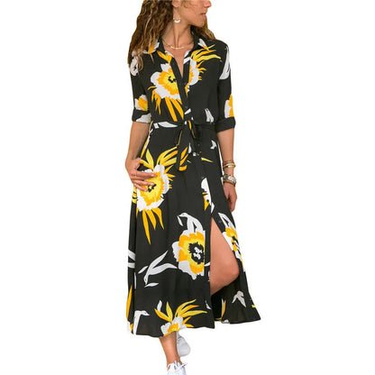 Vintage chiffon dress with V-neck collar and A-line skirt in black colour