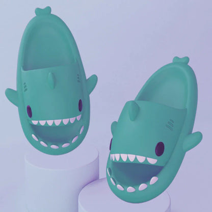 Cozy shark-themed slippers made of premium EVA material for indoor and outdoor wear