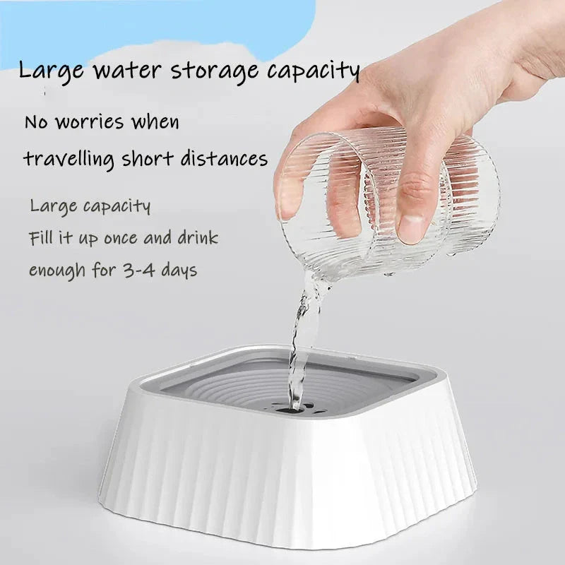 Portable floating water bowl for pets, designed to prevent splashing and keep mouths dry