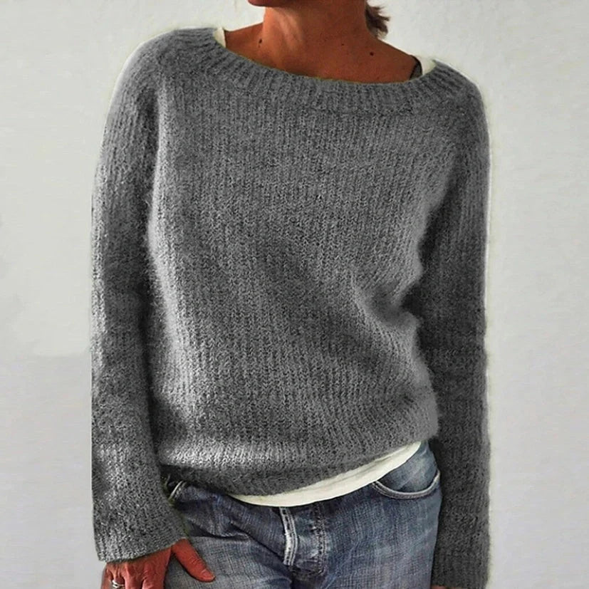 Classic fine wool knit sweater with stitching detail