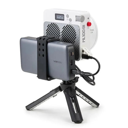Shenniu ML100Bi photography fill light with lens cups on aluminium body