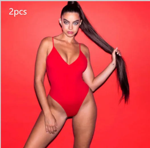 Women's solid colour backless triangle swimsuit two-piece set on a mannequin