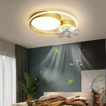 Nordic style ceiling fan with integrated light, 48cm diameter, in black or gold finish with metal blades.
