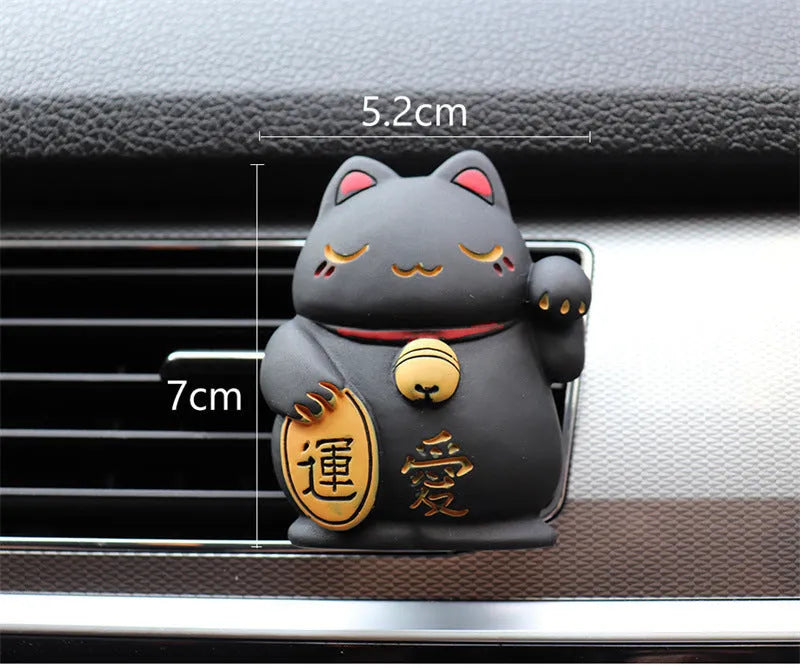 Black and white cat resin car vent aromatherapy clip with essential oil diffuser