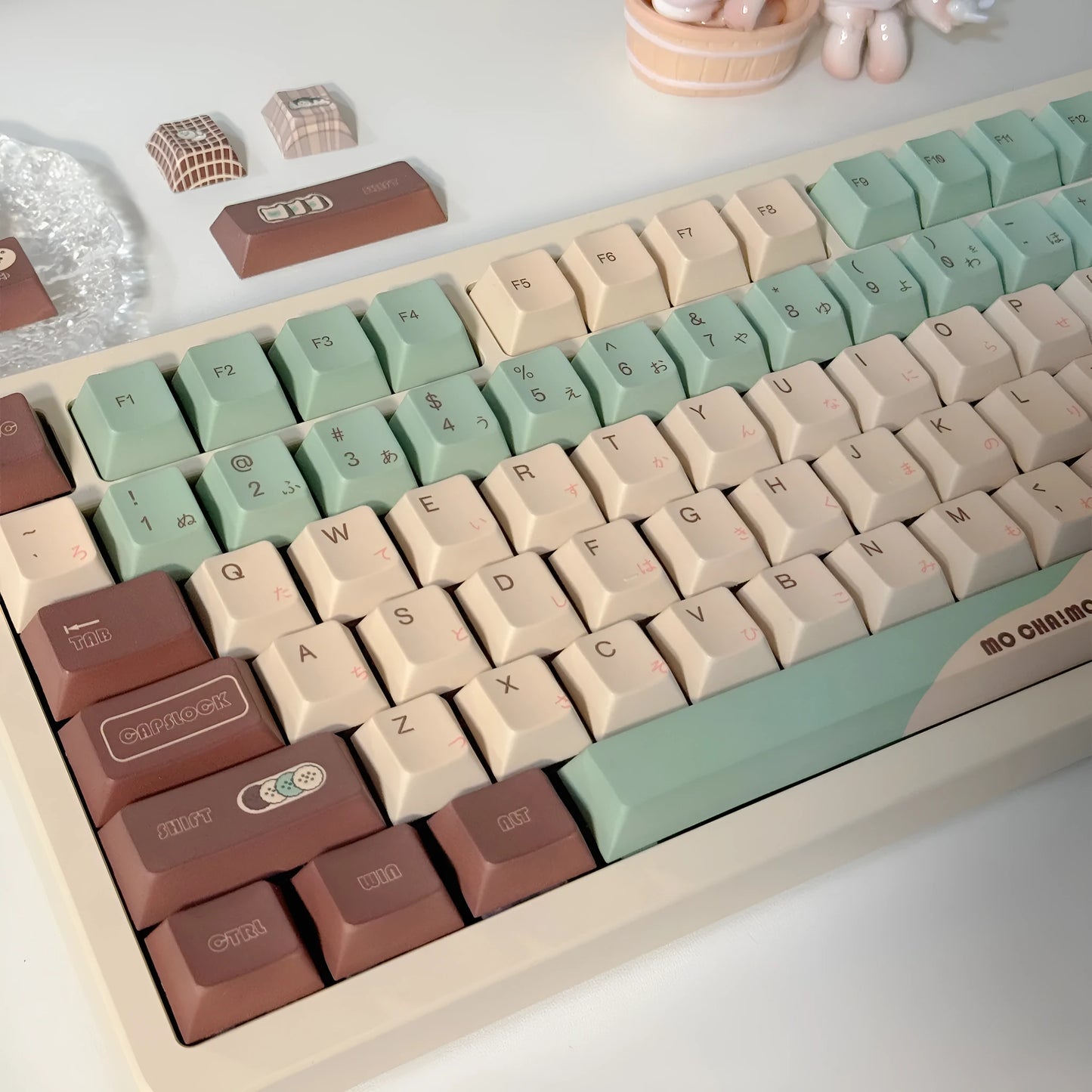 Craft Key CAP Matcha Theme keycap set for mechanical keyboards, showing ergonomic profile and full layout on a desk.