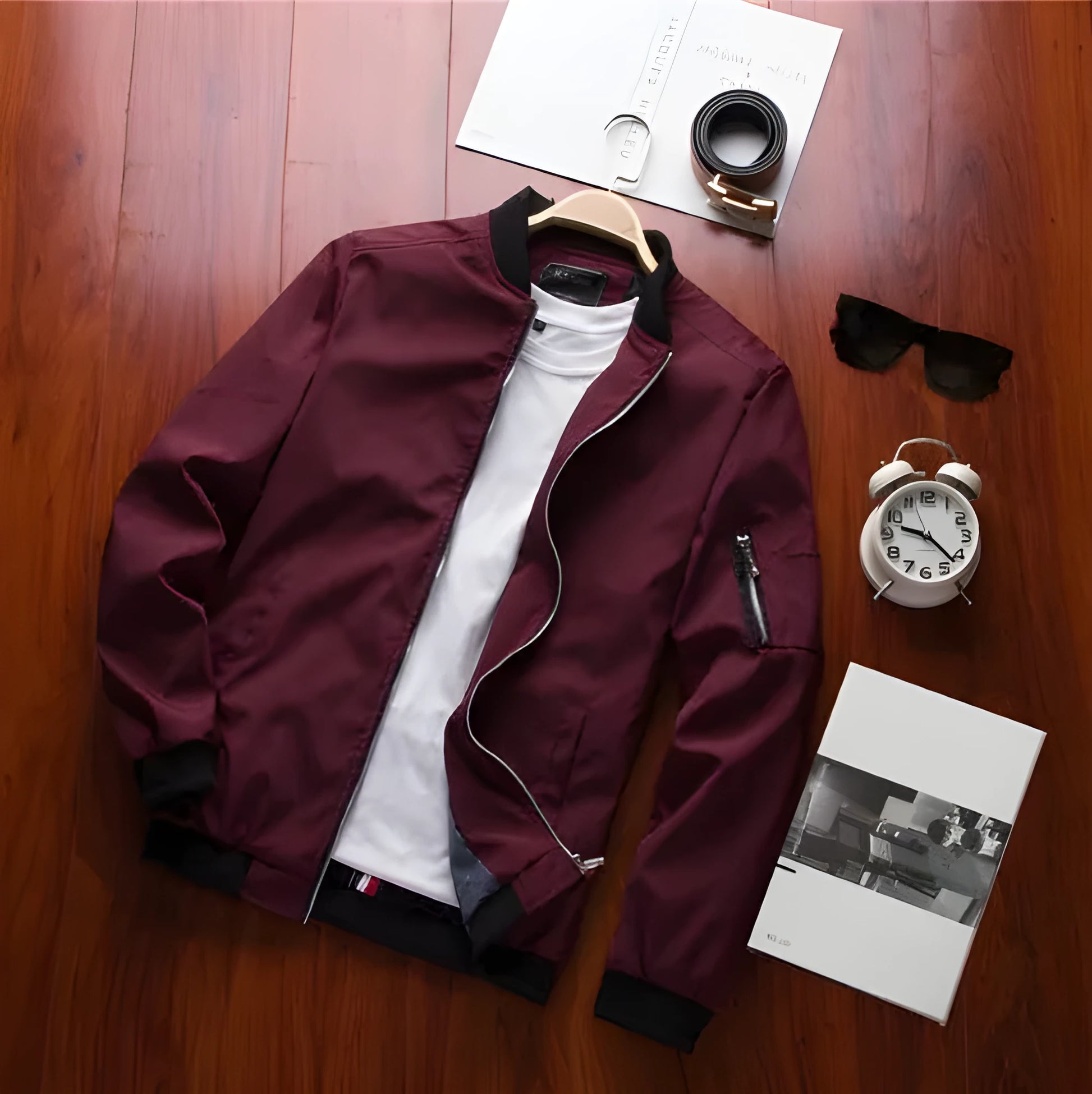 Men's slim fit casual jacket with zippered security pockets in polyester blend fabric
